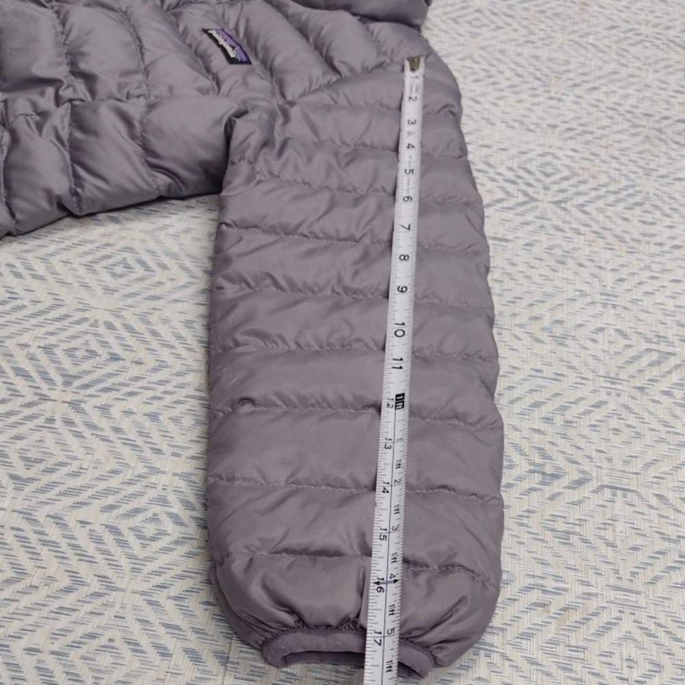 Patagonia Kids Girl Puffer Jacket - Light Gray with Purple Accents - Picture 9 of 15